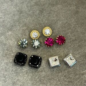 Bundle of small stud earrings
